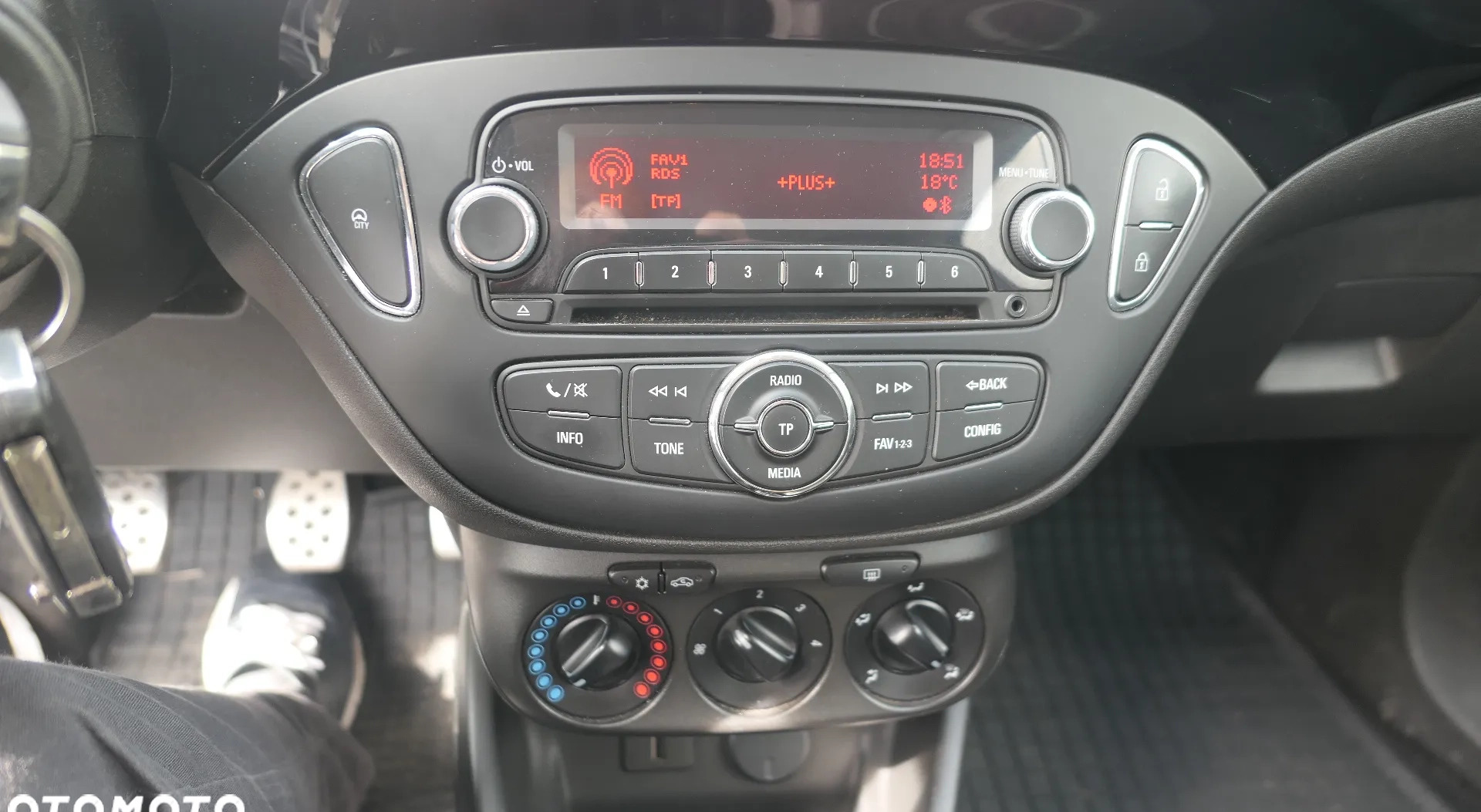 Opel Corsa cena 37500 przebieg: 78178, rok produkcji 2016 z Nowa Dęba małe 106